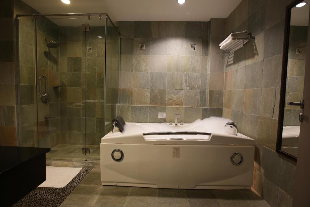 Starcity Hotel Алор-Сетар Экстерьер фото